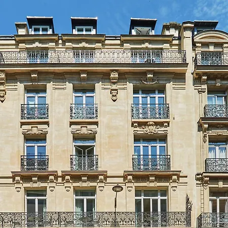 Aparthotel Numa Champs-elysees 4*