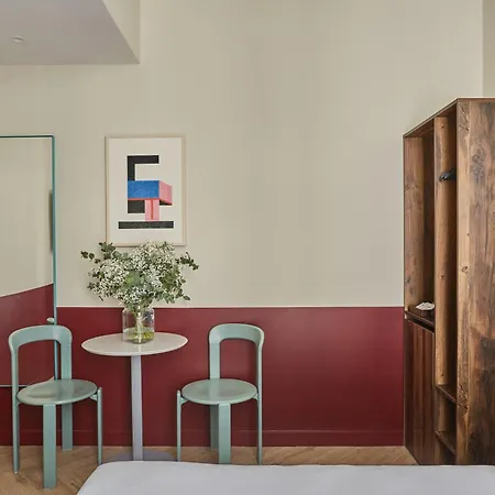 Numa Champs-elysees Aparthotel