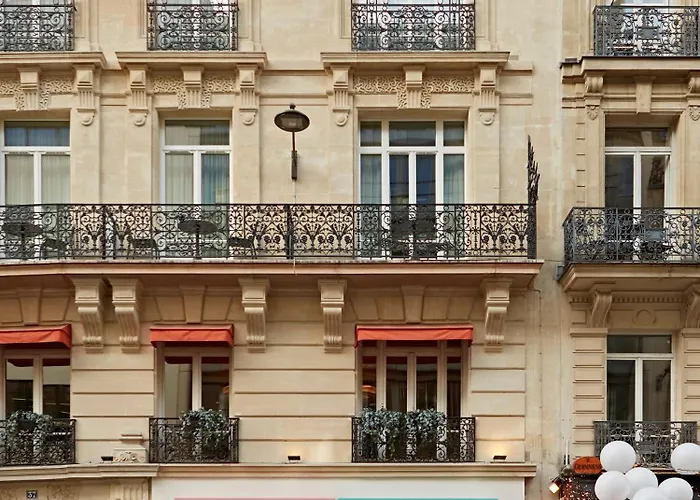 Numa Champs-elysees Paris