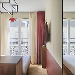 Numa Champs-élysées Paris