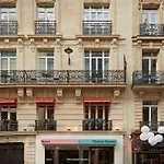 Numa Champs-elysees Париж