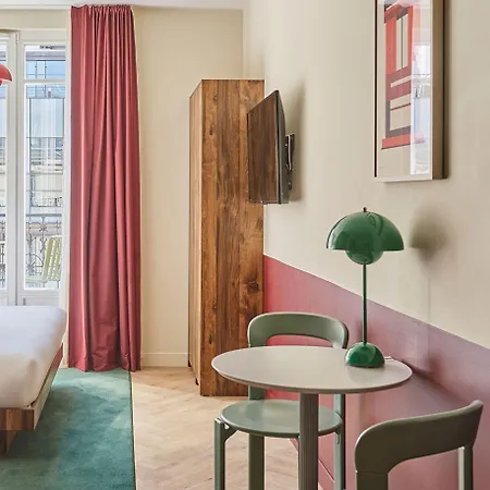 Numa Champs-elysees Lejlighedshotel 4*