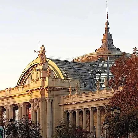 Numa Champs-élysées 4*
