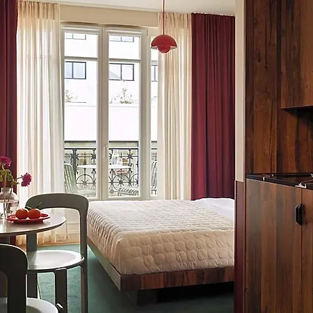 Numa Champs-elysees 4* Parijs