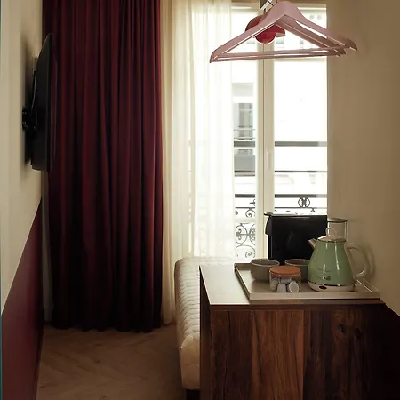 Numa Champs-élysées Paris