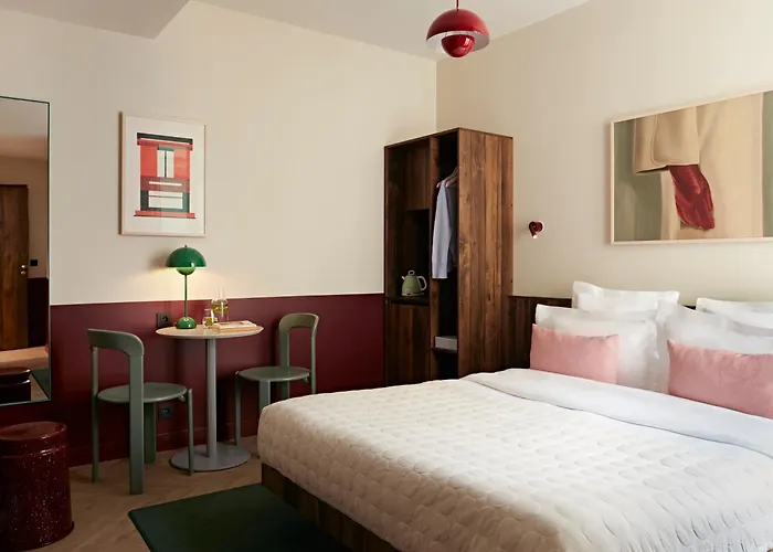 Numa Champs-elysees Apartmanhotel