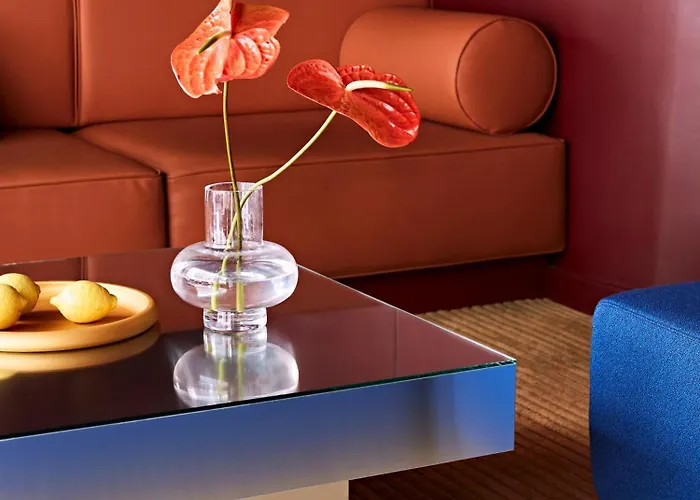 Numa Champs-élysées París