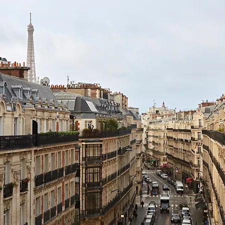 Numa Champs-elysees Aparthotel 4*