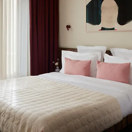 Aparthotel Numa Champs-elysees Paris